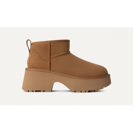UUG Women's Classic Ultra Mini New Heights Boot