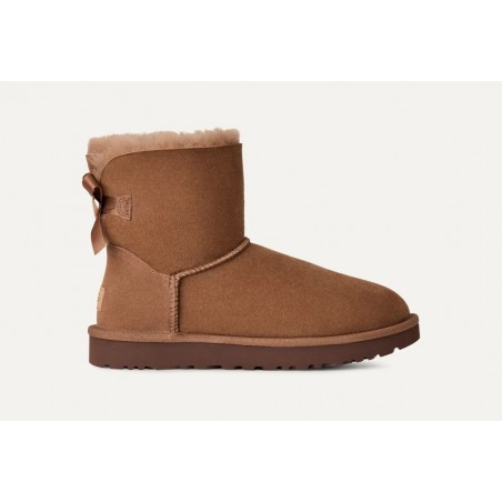 UGG Bota Mini Bailey Bow II